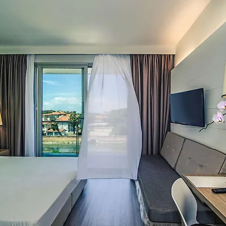 Hotel Viareggio Виареджо